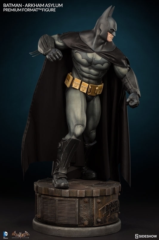 Batman Arkham Asylum Premium Format Statue