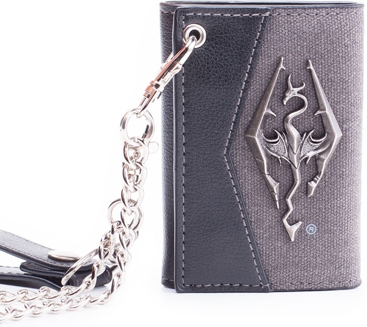 Skyrim - Chain Wallet With Metal Dragon Badge